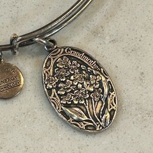 BOGO Alex Ani Grandmother bangle adjustable bracelet silver legacy wisdom love